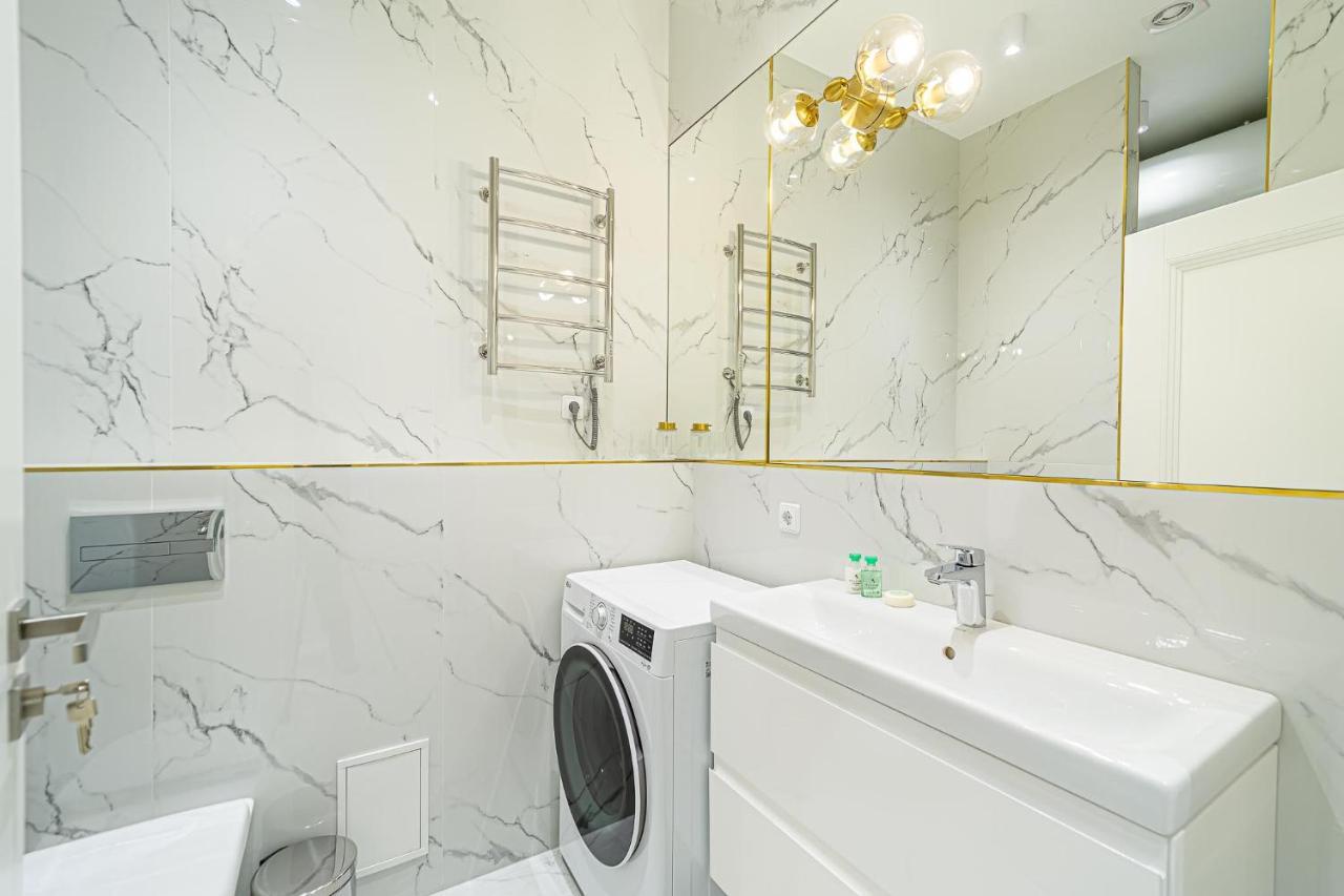 Modern Loft Apartment W/Free Parking No.3 Marijampole Bagian luar foto