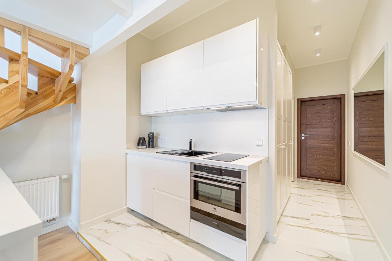 Modern Loft Apartment W/Free Parking No.3 Marijampole Bagian luar foto
