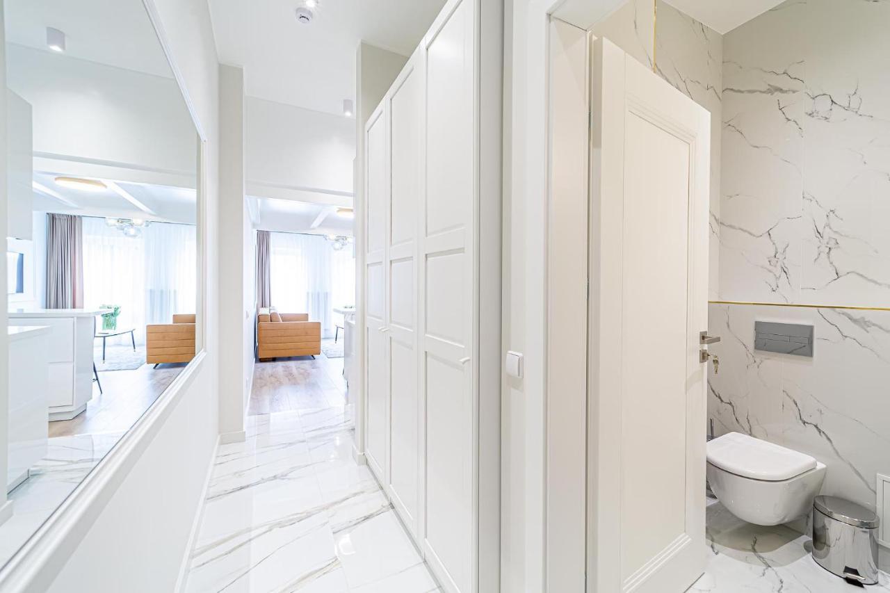 Modern Loft Apartment W/Free Parking No.3 Marijampole Bagian luar foto
